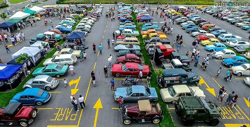 6° encontro de carros antigos acontece no Shopping Pátio Pinda