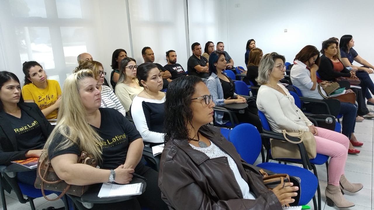 Parceria entre Raiz Latina e Sebrae para Cursos para Cabeleireiros deverá se tornar um Projeto Nacional