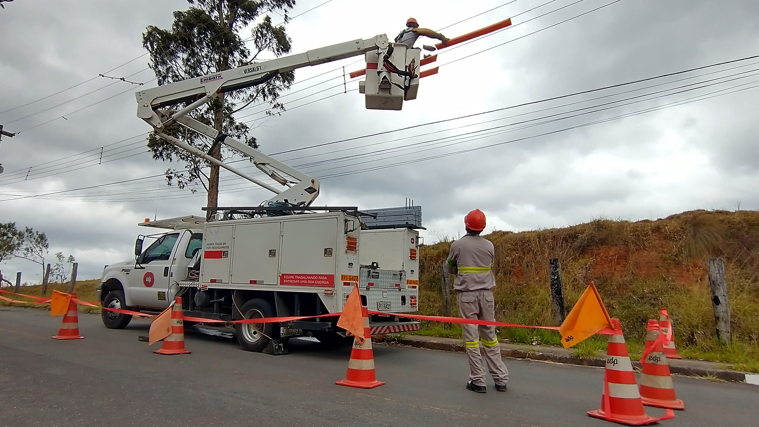 EDP atendeu 1.765 ocorrências de pipas na rede elétrica do Vale do Paraíba em 2020, aumento de 13% comparado ao ano anterior