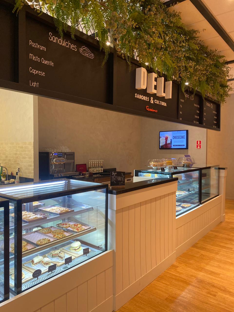 Deli Cassiano reabriu no Colinas Shopping no sábado (24)