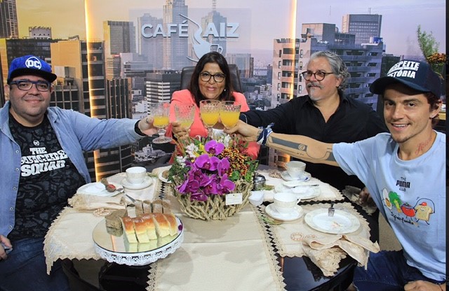 Programa Café Raiz debate ação social, inovações na beleza e universo geek no mundo dos negócios