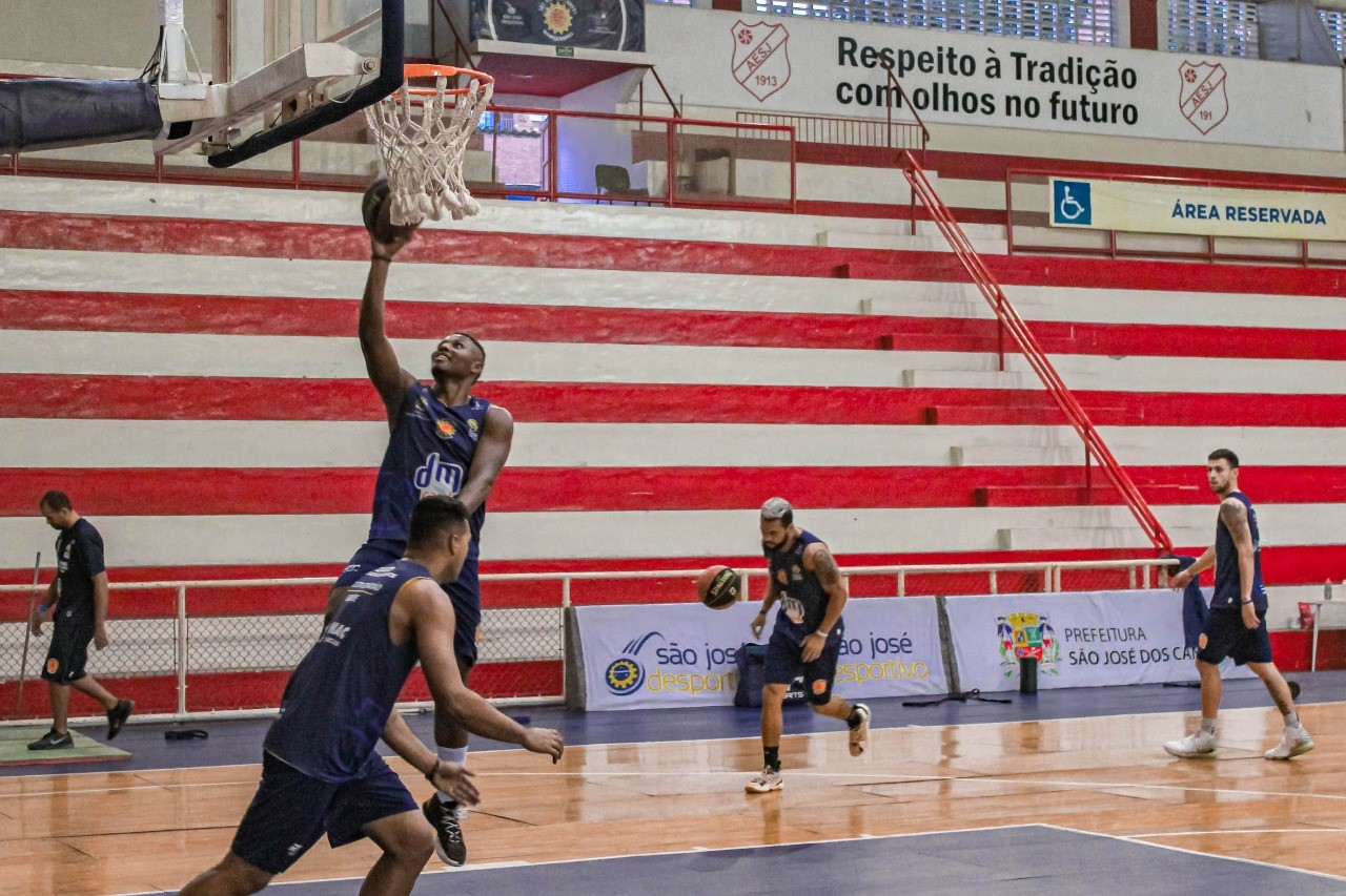 São José Basketball se prepara para a estreia no Campeonato Brasileiro