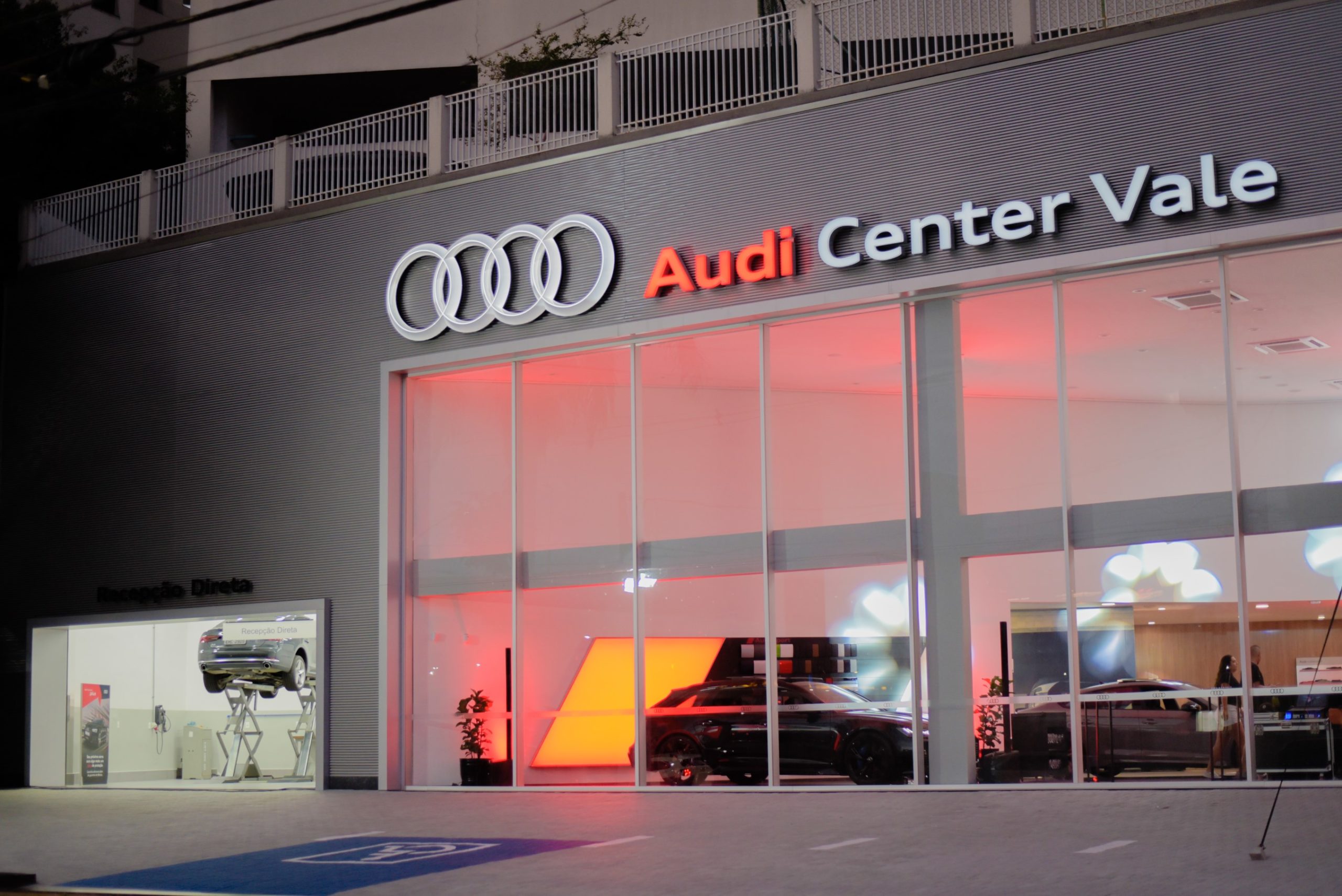 Audi do Brasil inaugura concessionária em São José dos Campos