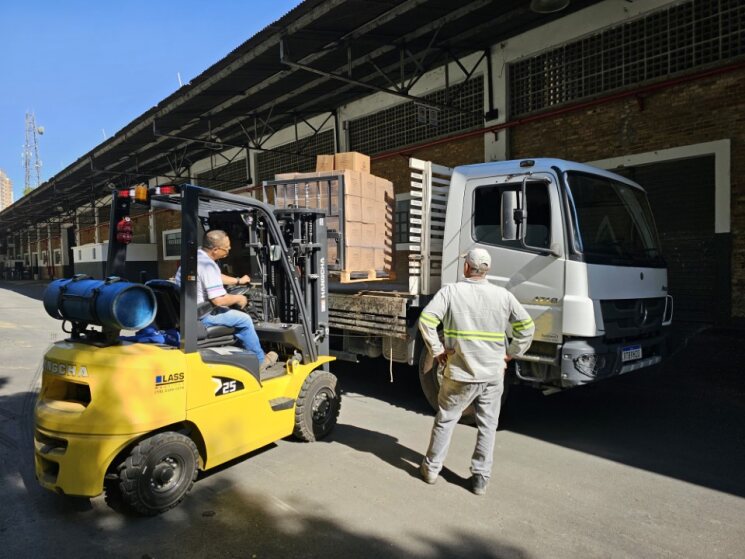 Governo de SP amplia campanha humanitária e recebe alimentos e cestas básicas para o Rio Grande do Sul