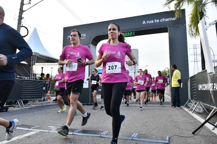 É neste fim de semana: Colinas Shopping recebe etapa do circuito Santander Track&Field Run Series