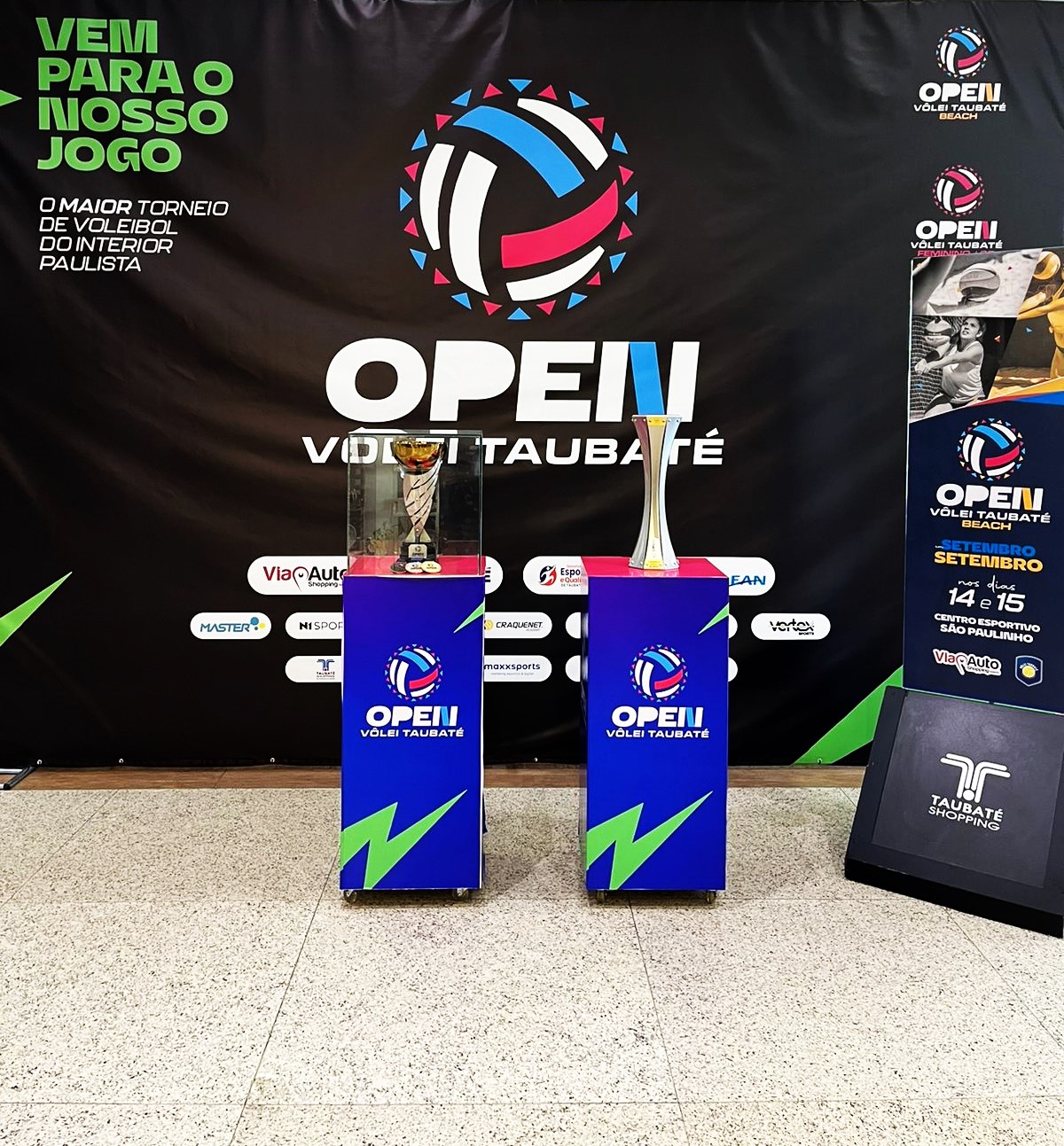 Exposição Open Vôlei chega ao Taubaté Shopping