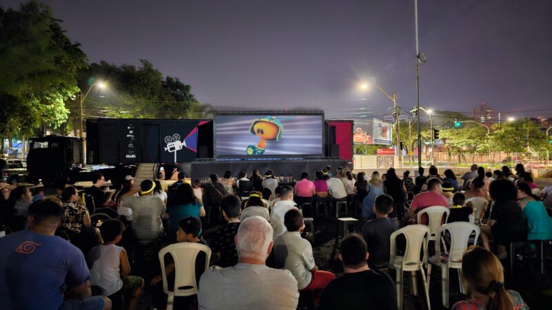 JACAREÍ recebe o projeto CINE RODAS